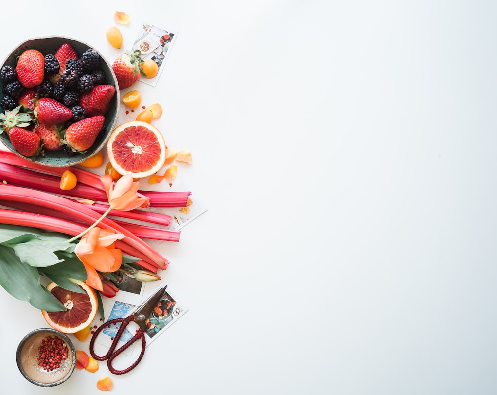 Healthy fats from olive oil, avocados, and fatty fish sources